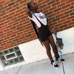Meet your Posher, Krisshae